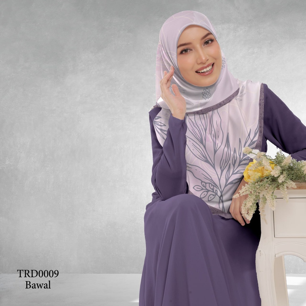 Tudung Bawal (Square Hijab) in TRD0009