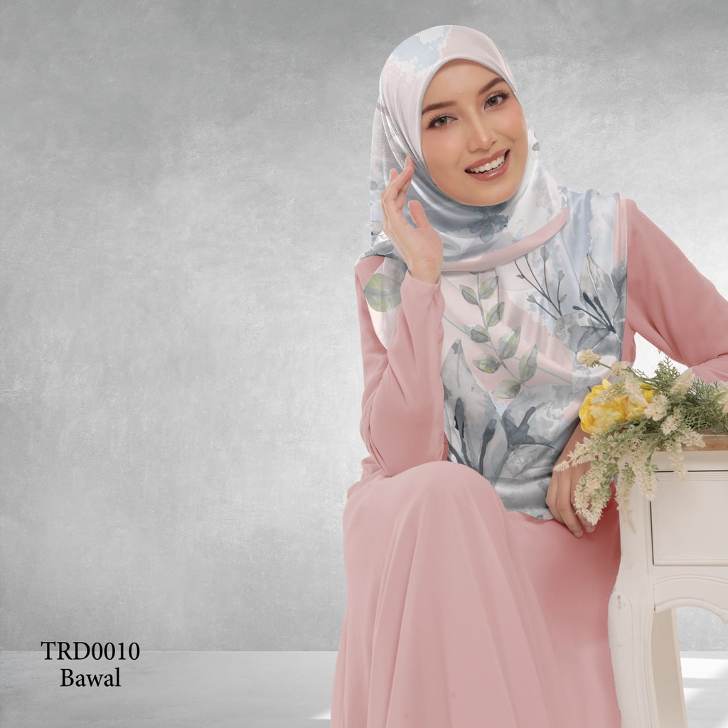 Tudung Bawal (Square Hijab) in TRD0010