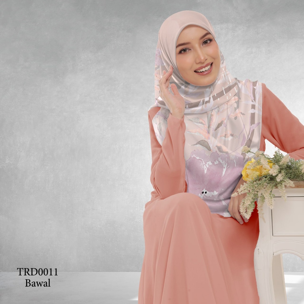 Tudung Bawal (Square Hijab) in TRD0011