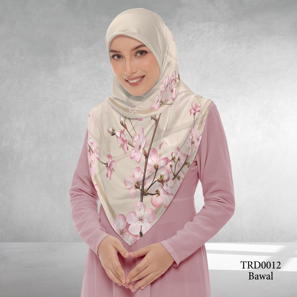 Tudung Bawal (Square Hijab) in TRD0012