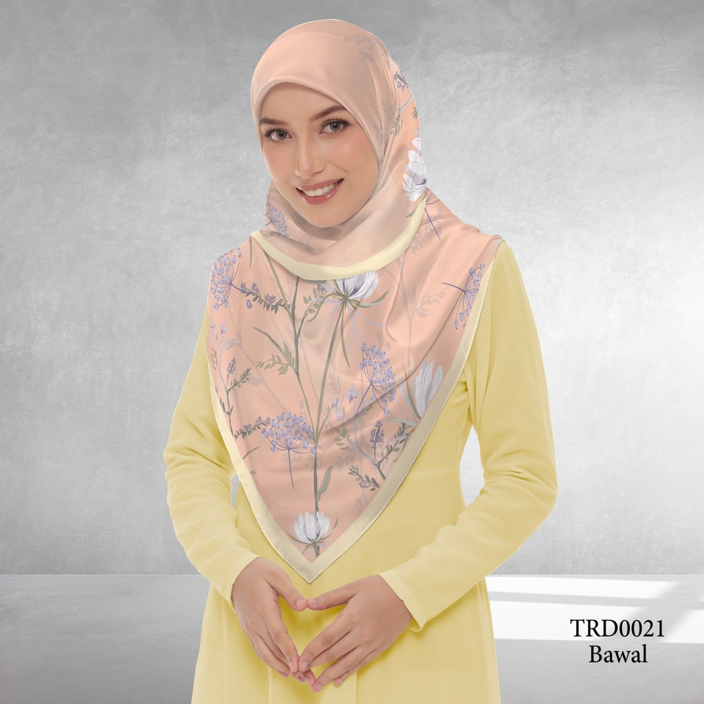 Tudung Bawal (Square Hijab) in TRD0021