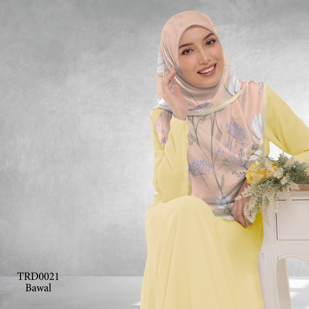 Tudung Bawal (Square Hijab) in TRD0021