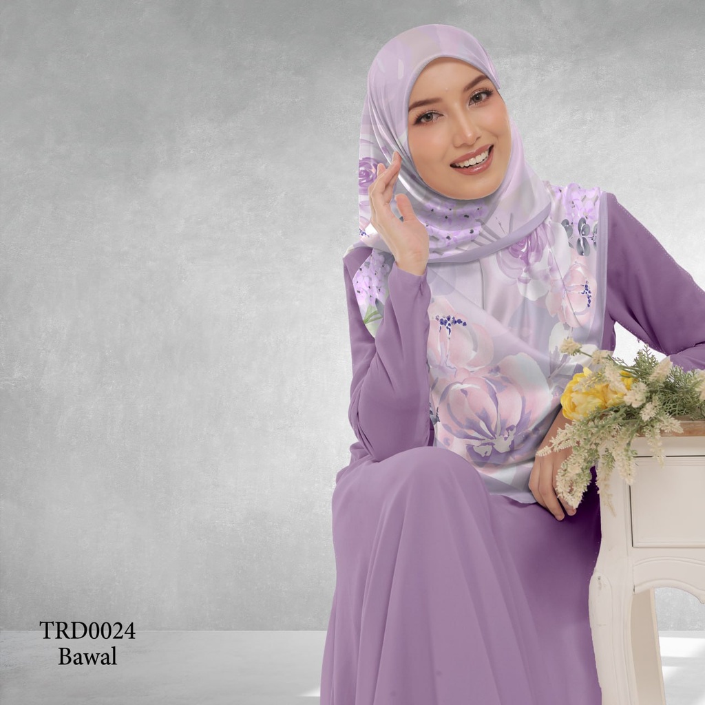 Tudung Bawal (Square Hijab) in TRD0024