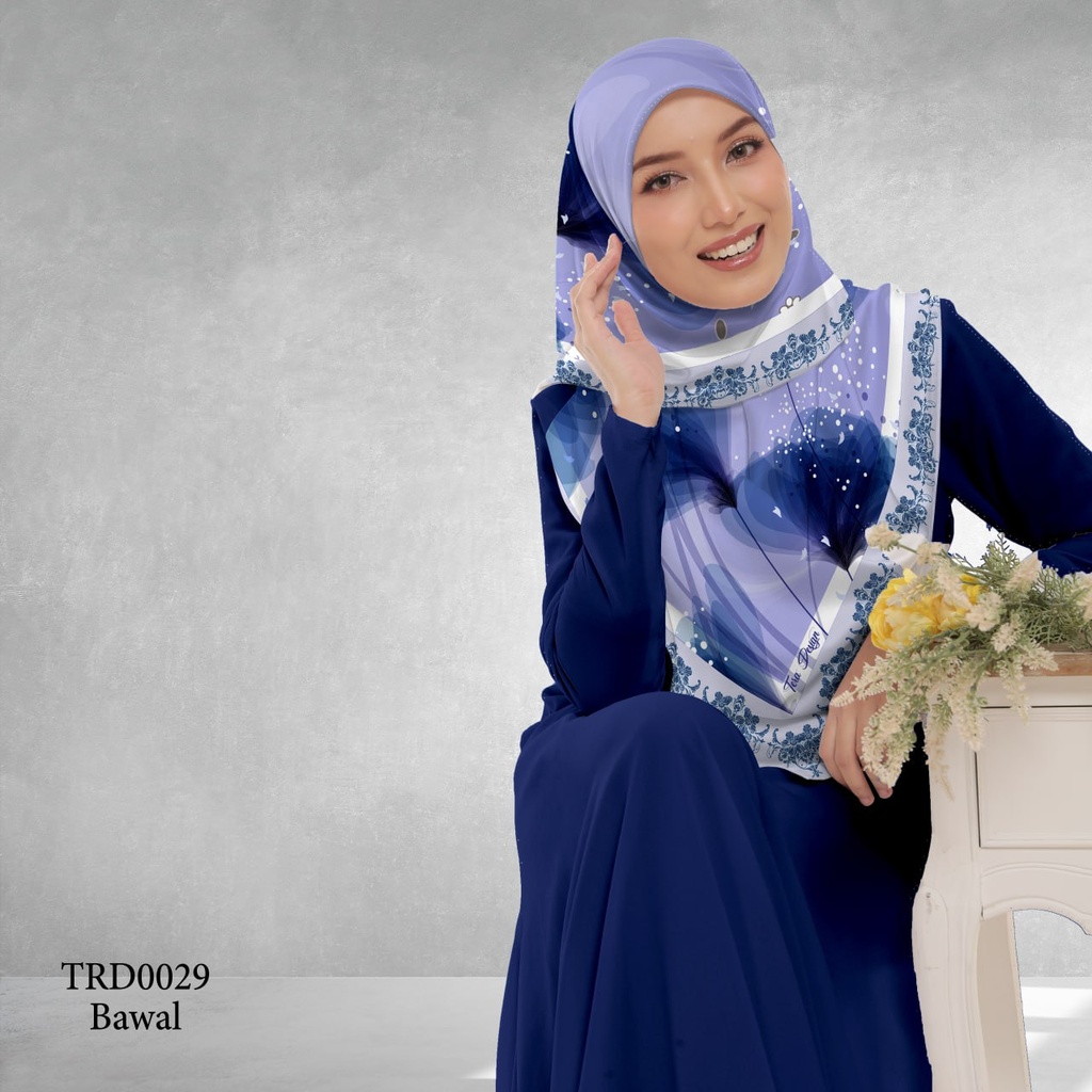 Tudung Bawal (Square Hijab) in TRD0029