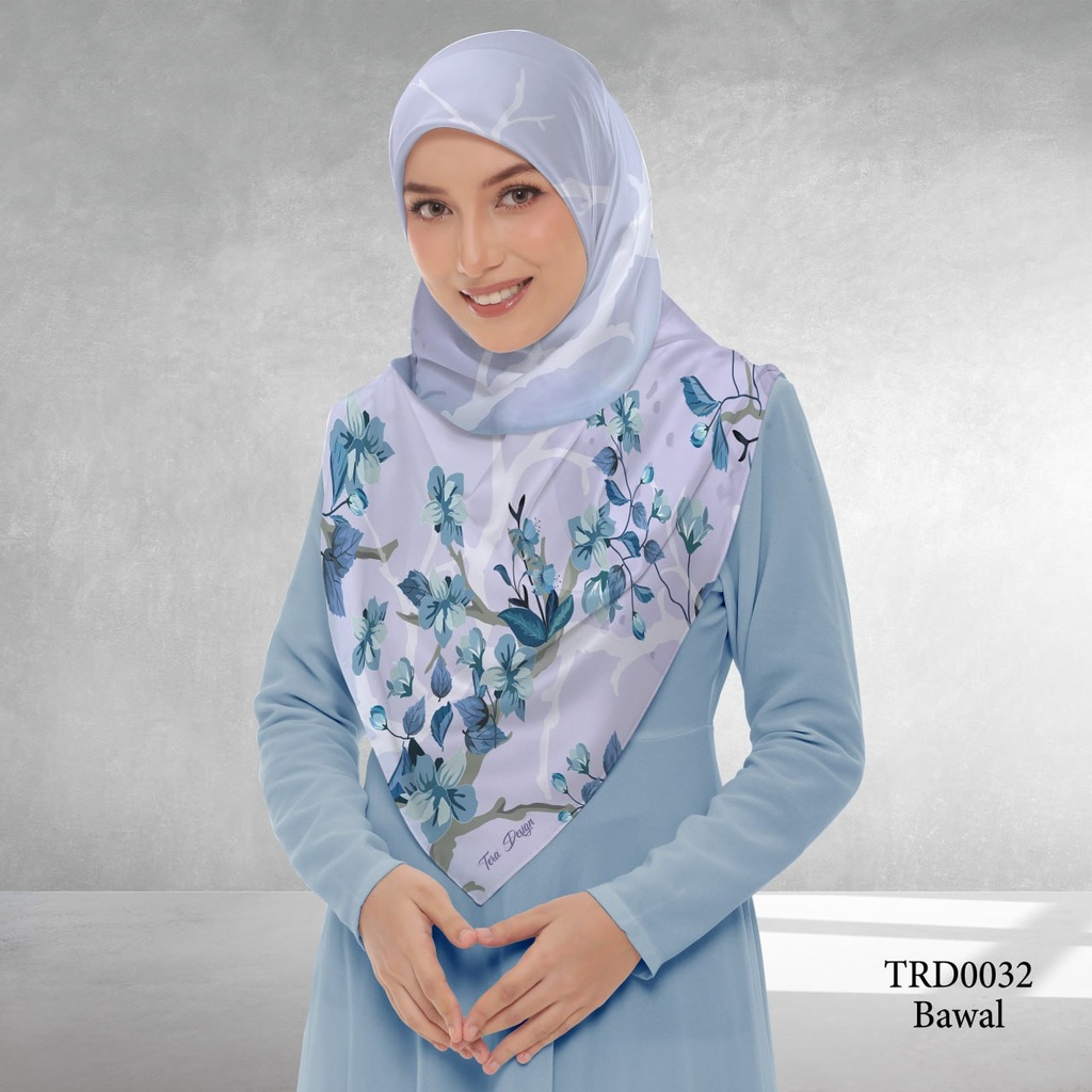 Tudung Bawal (Square Hijab) in TRD0032