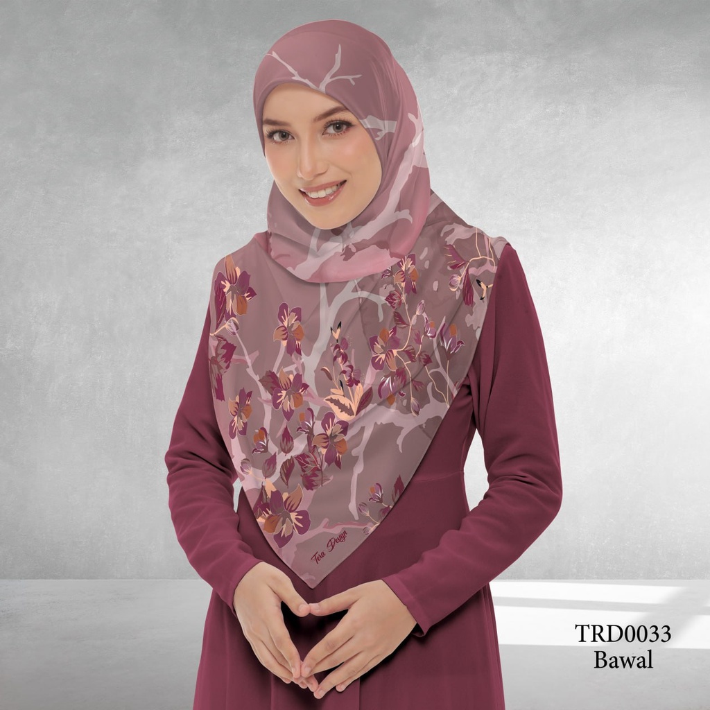 Tudung Bawal (Square Hijab) in TRD0033