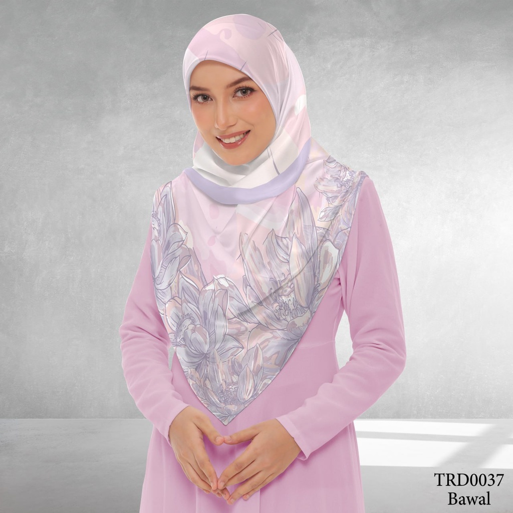 Tudung Bawal (Square Hijab) in TRD0037