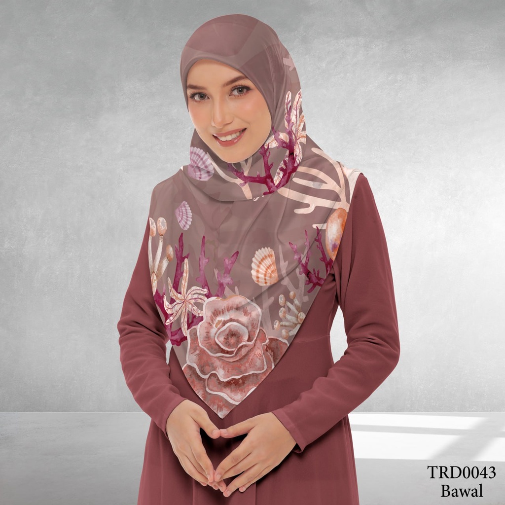 Tudung Bawal (Square Hijab) in TRD0043