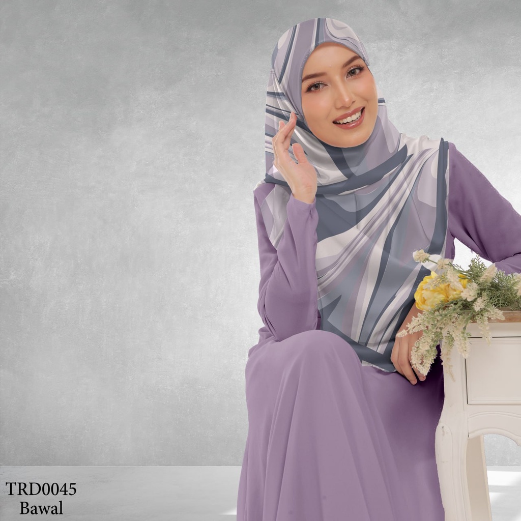 Tudung Bawal (Square Hijab) in TRD0045