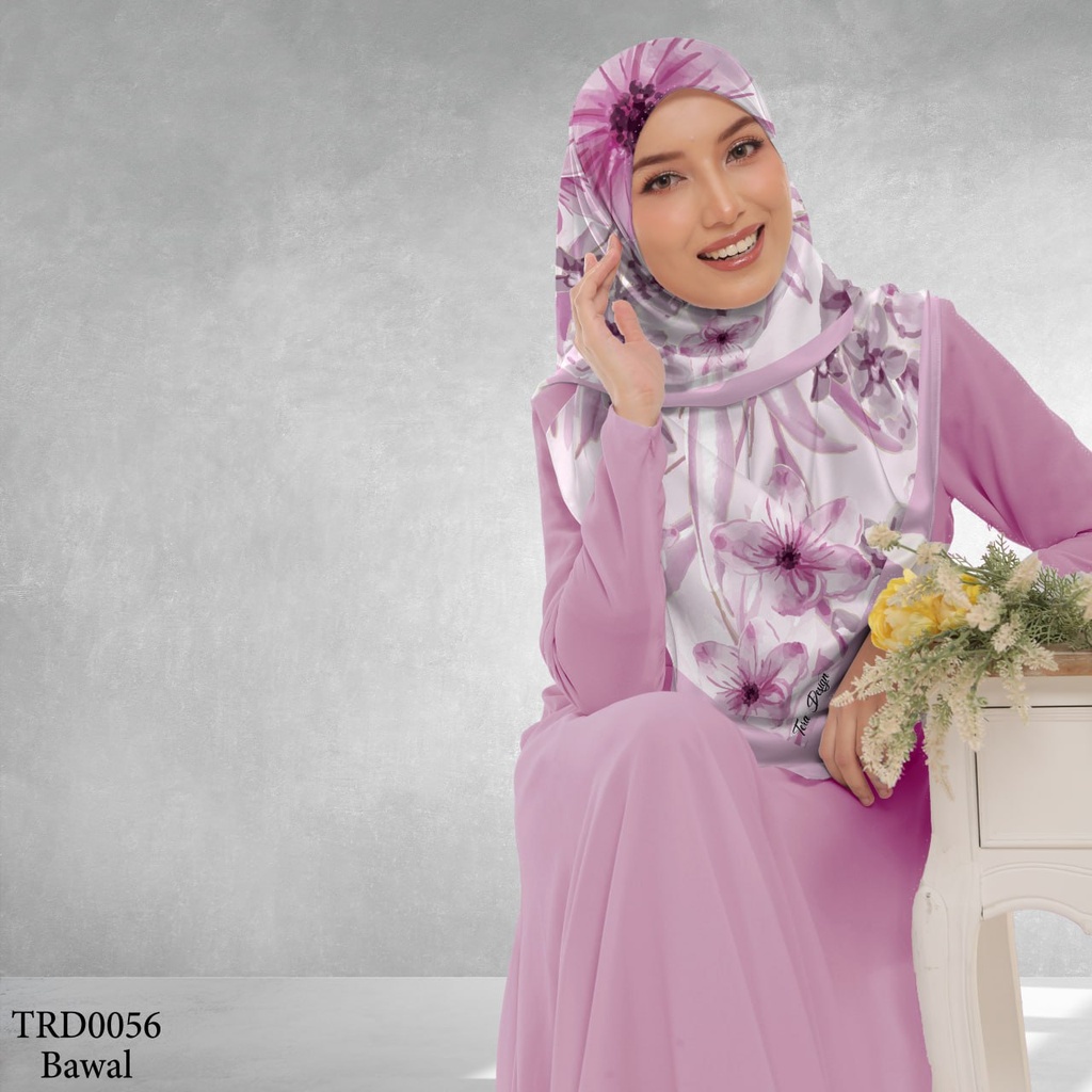 Tudung Bawal (Square Hijab) in TRD0056