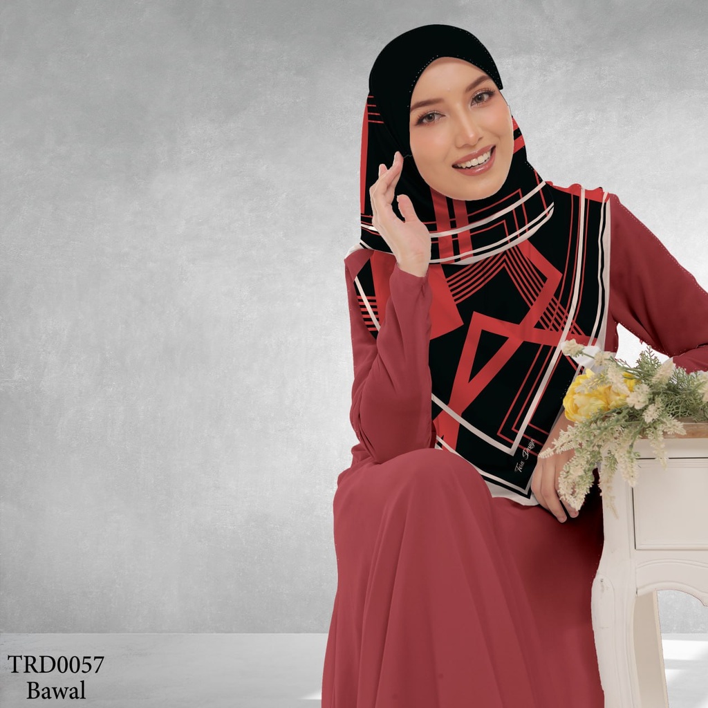 Tudung Bawal (Square Hijab) in TRD0057