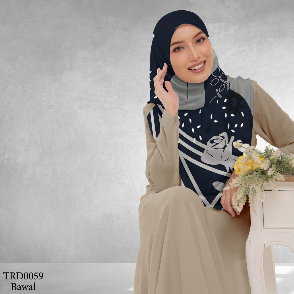 Tudung Bawal (Square Hijab) in TRD0059