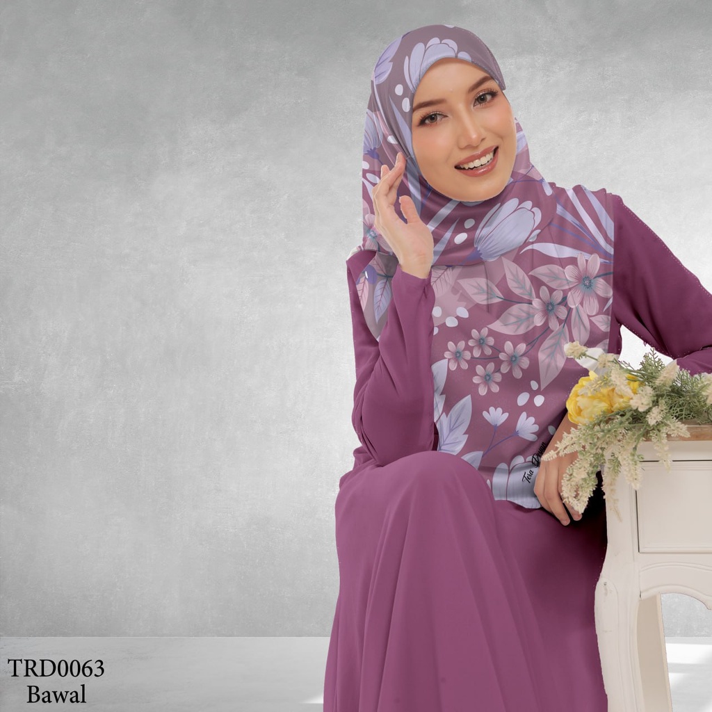 Tudung Bawal (Square Hijab) in TRD0063