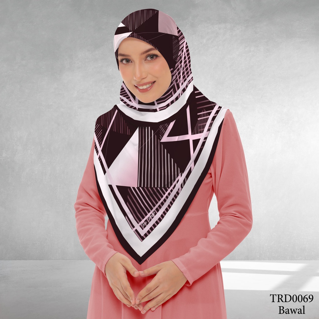 Tudung Bawal (Square Hijab) in TRD0069