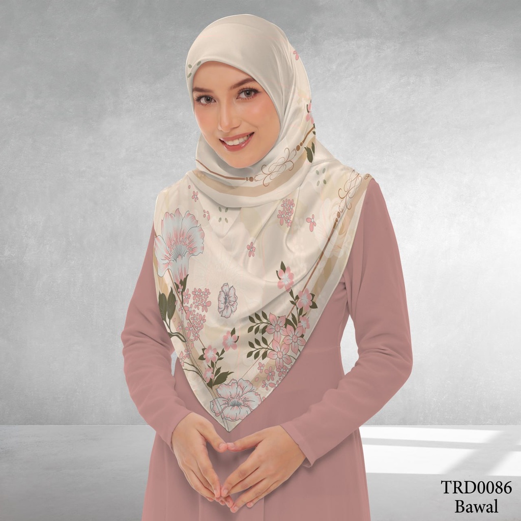 Tudung Bawal (Square Hijab) in TRD0086