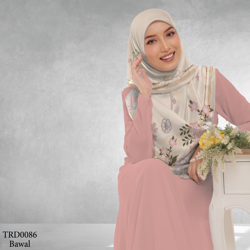 Tudung Bawal (Square Hijab) in TRD0086