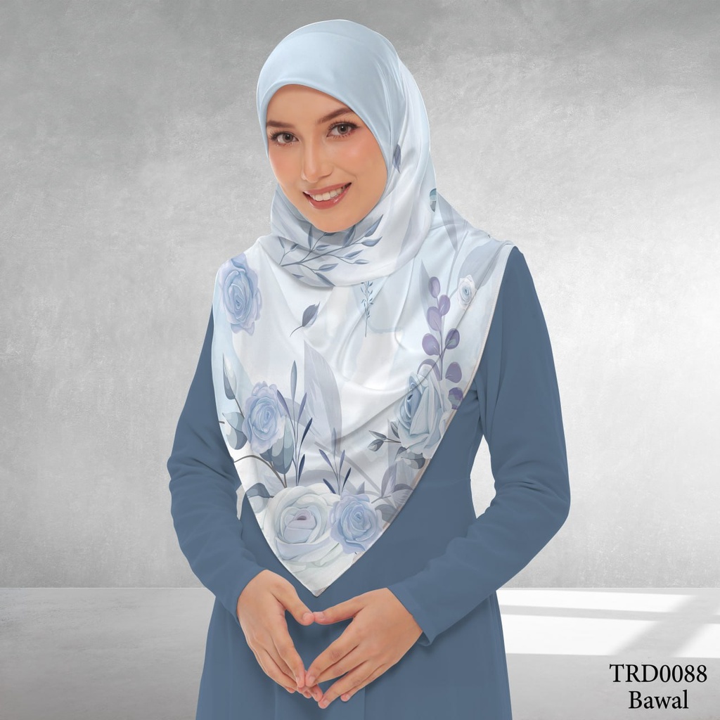 Tudung Bawal (Square Hijab) in TRD0088