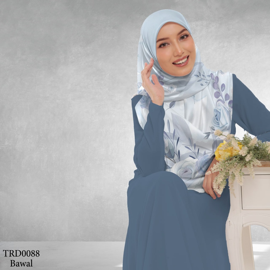 Tudung Bawal (Square Hijab) in TRD0088