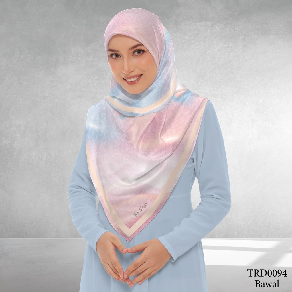 Tudung Bawal (Square Hijab) in TRD0094