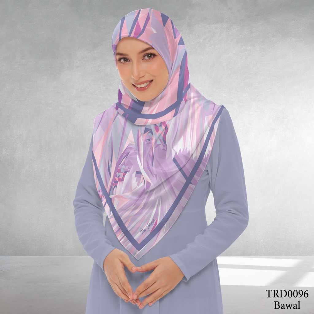 Tudung Bawal (Square Hijab) in TRD0096