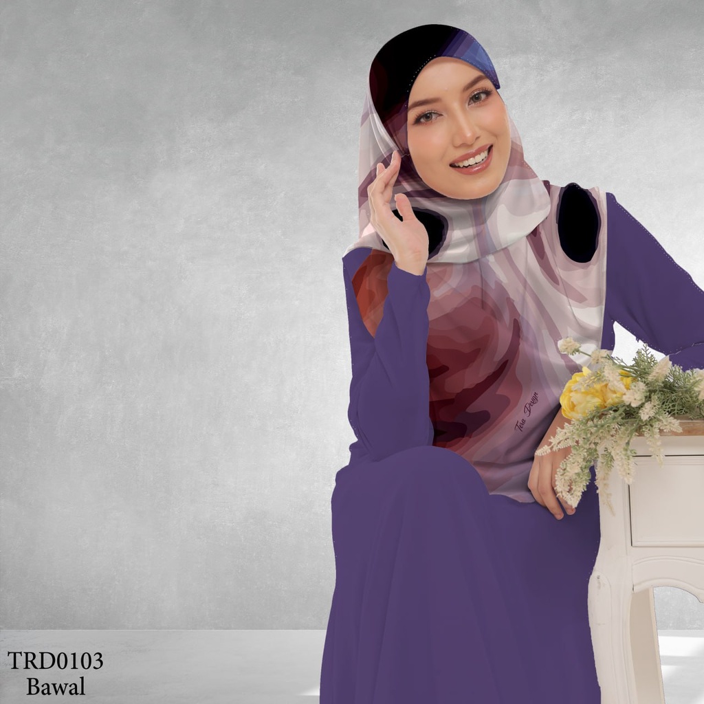 Tudung Bawal (Square Hijab) in TRD0103