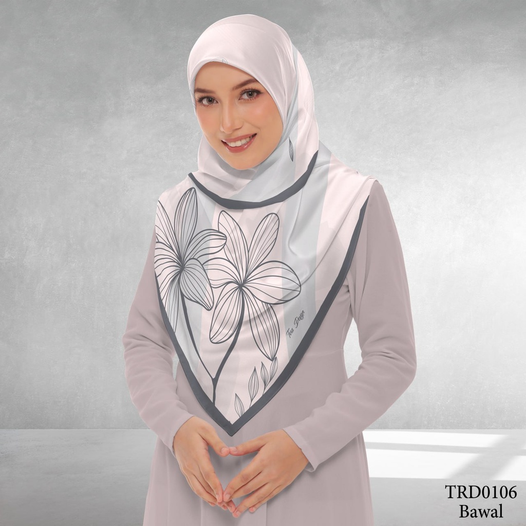 Tudung Bawal (Square Hijab) in TRD0106