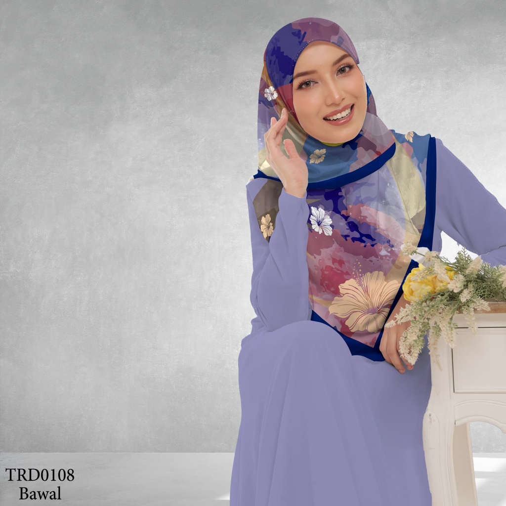 Tudung Bawal (Square Hijab) in TRD0108