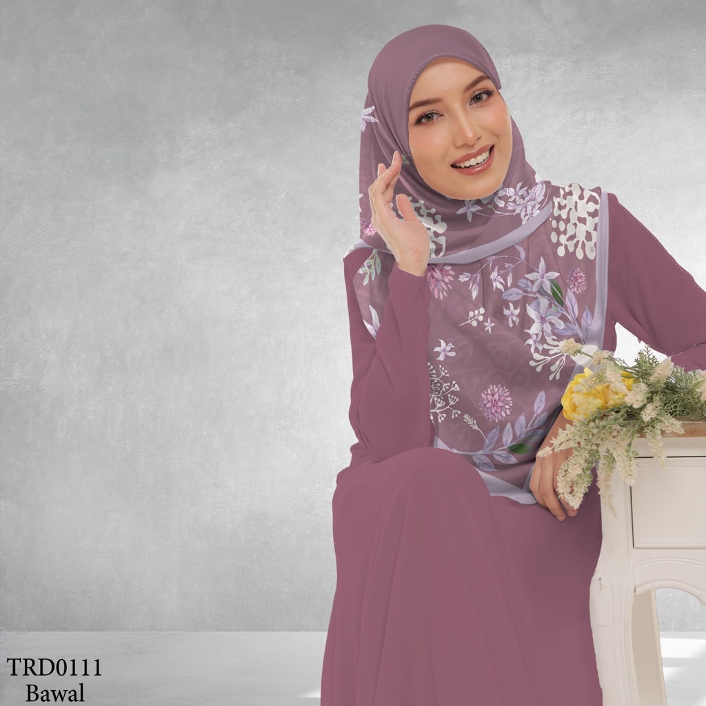 Tudung Bawal (Square Hijab) in TRD0111