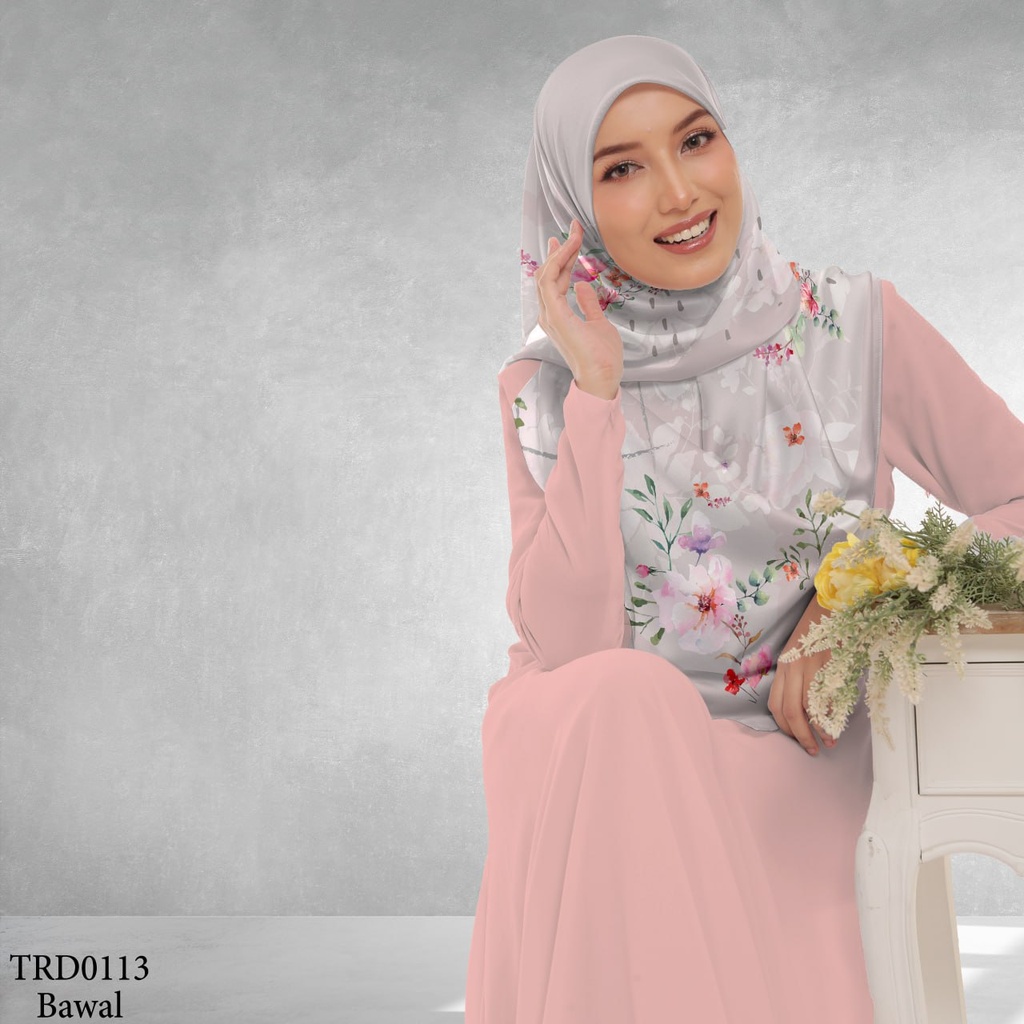 Tudung Bawal (Square Hijab) in TRD0113