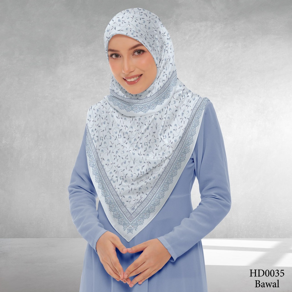 Tudung Bawal (Square Hijab) in HD0035