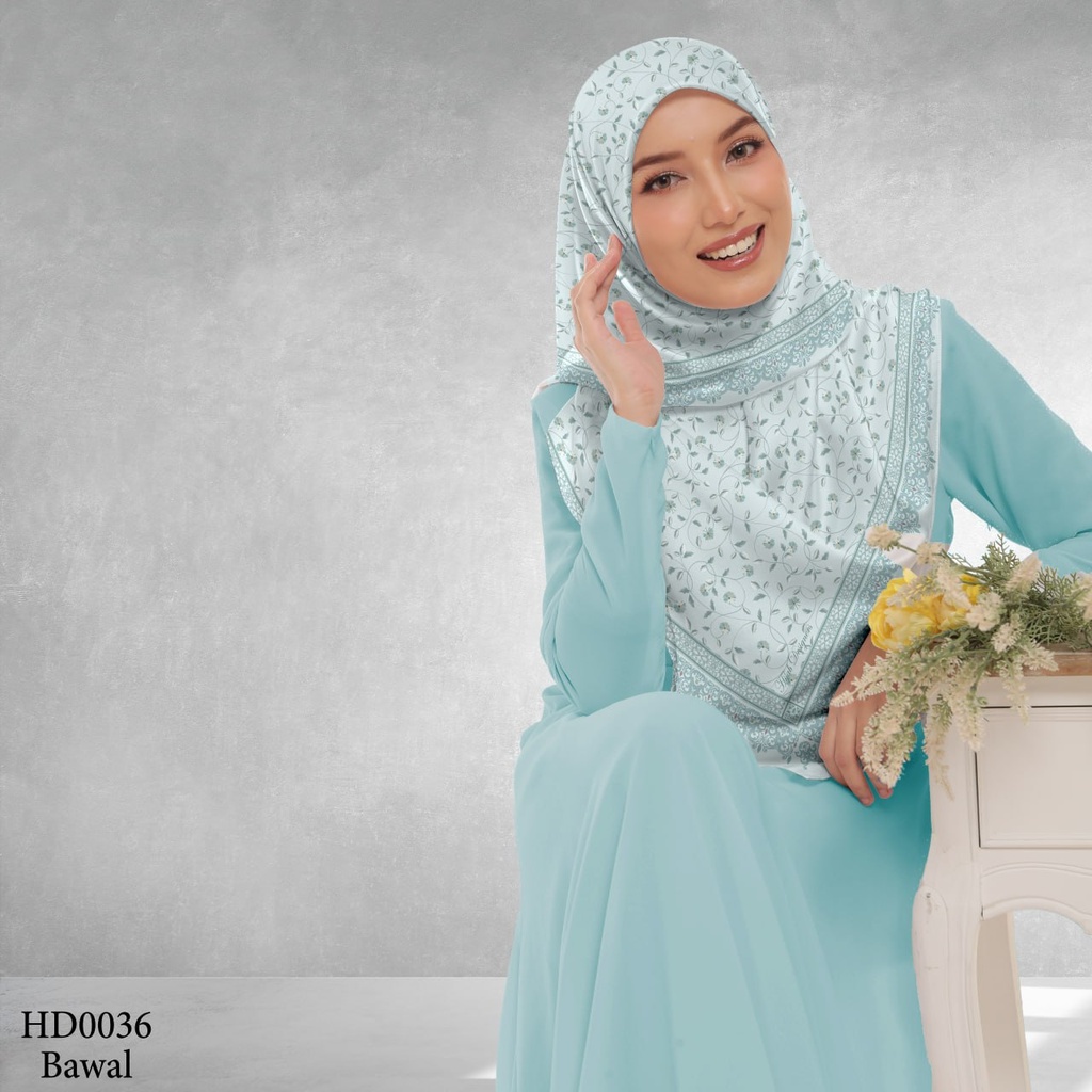 Tudung Bawal (Square Hijab) in HD0036