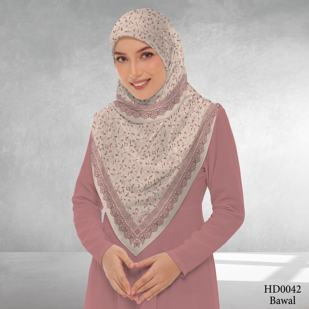 Tudung Bawal (Square Hijab) in HD0042