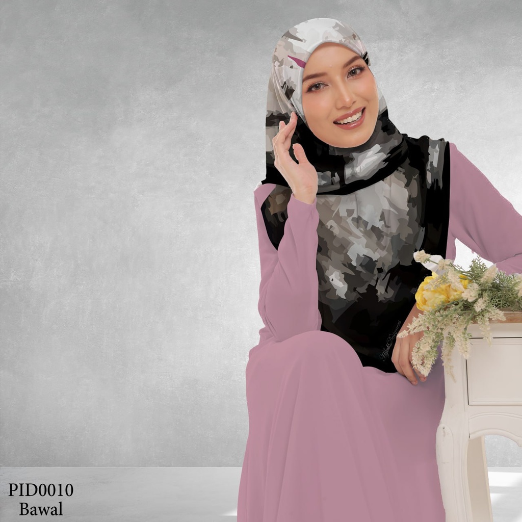 Tudung Bawal (Square Hijab) in PID0010