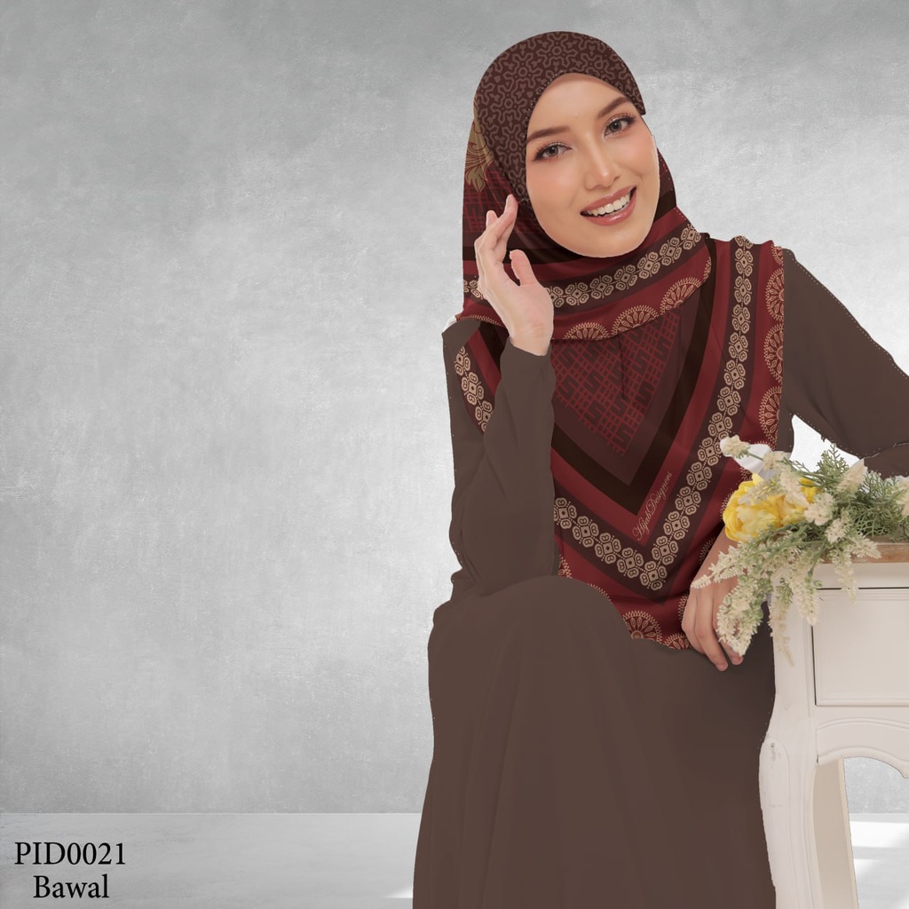 Tudung Bawal (Square Hijab) in PID0021