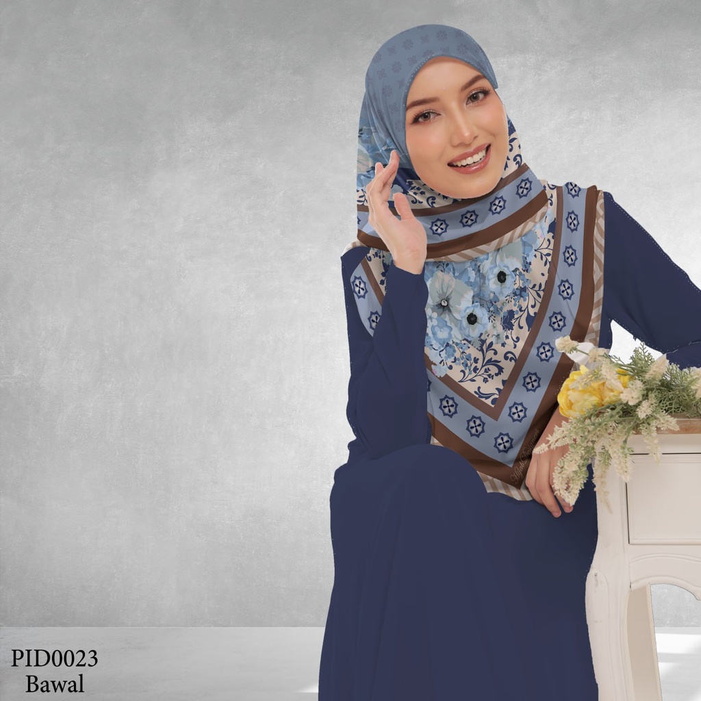 Tudung Bawal (Square Hijab) in PID0023