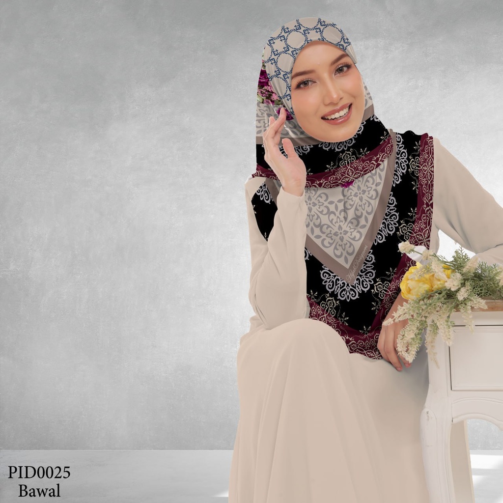 Tudung Bawal (Square Hijab) in PID0025