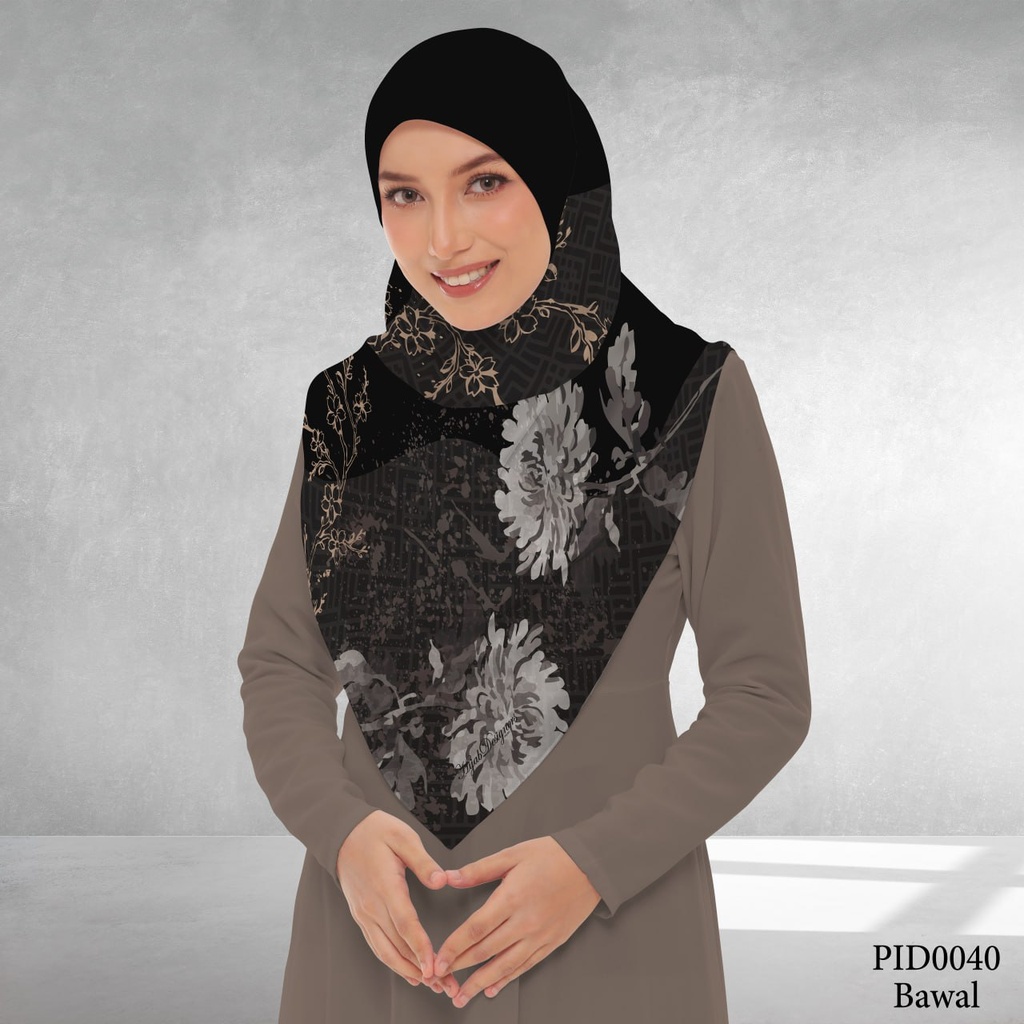 Tudung Bawal (Square Hijab) in PID0040