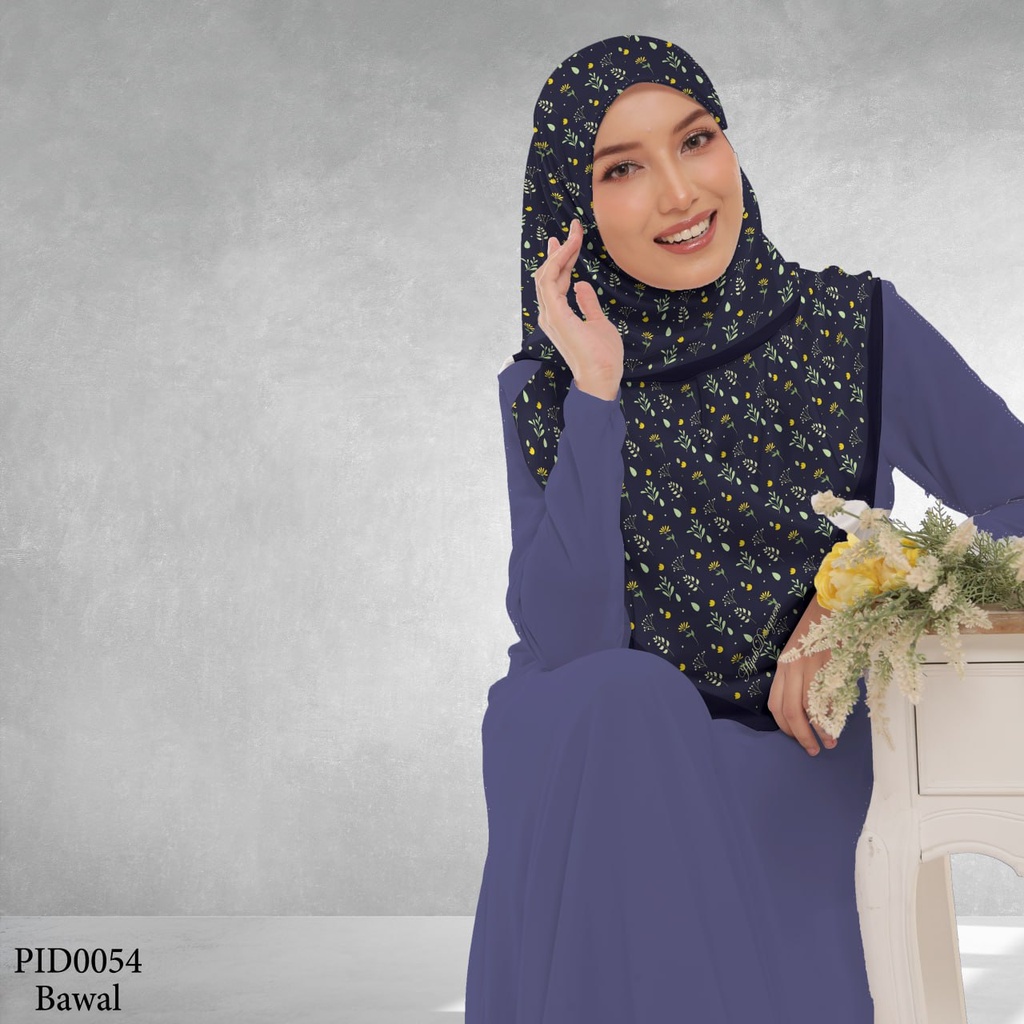 Tudung Bawal (Square Hijab) in PID0054