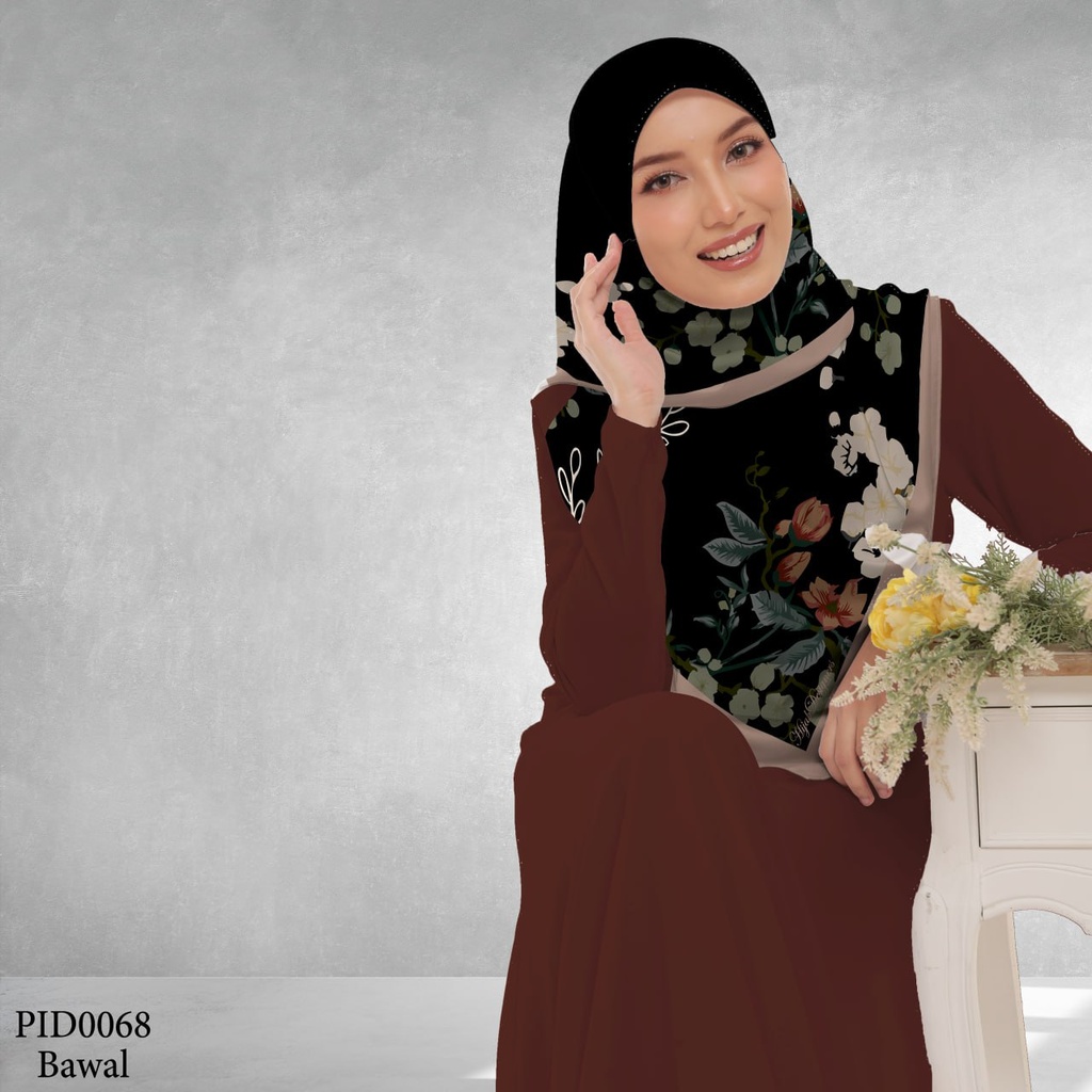 Tudung Bawal (Square Hijab) in PID0068