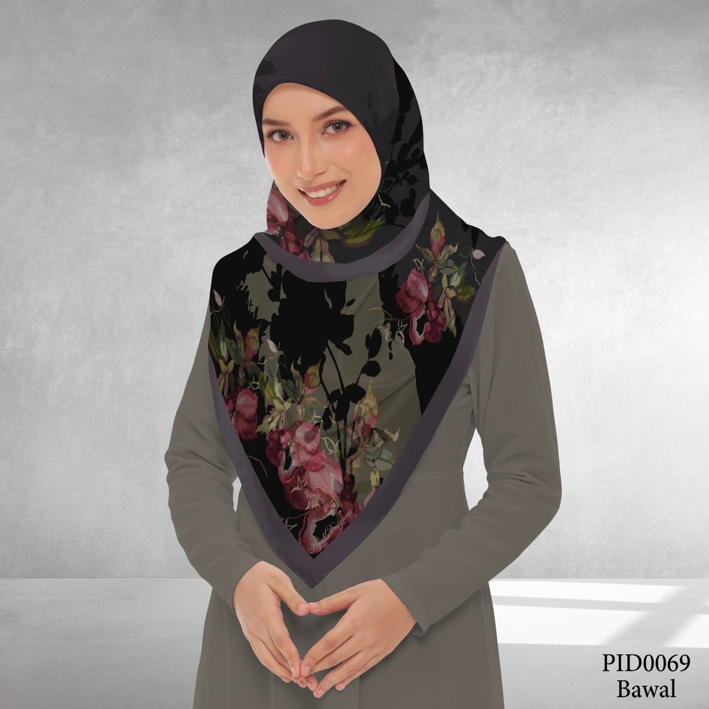 Tudung Bawal (Square Hijab) in PID0069