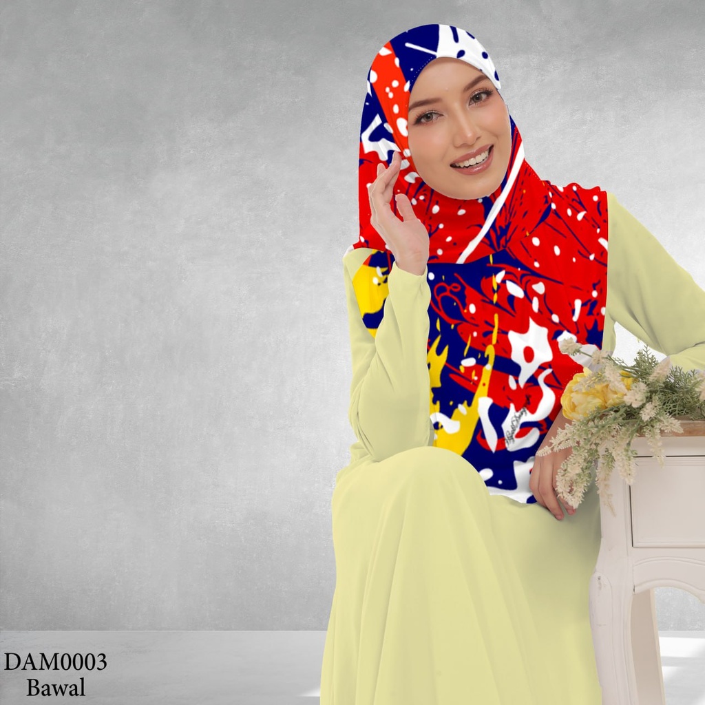 Tudung Bawal (Square Hijab) in DAM0003