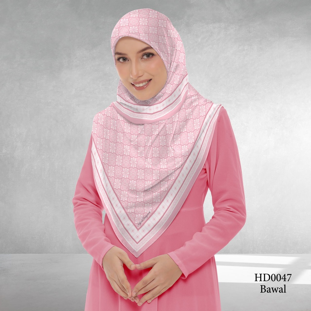 Tudung Bawal (Square Hijab) in HD0047