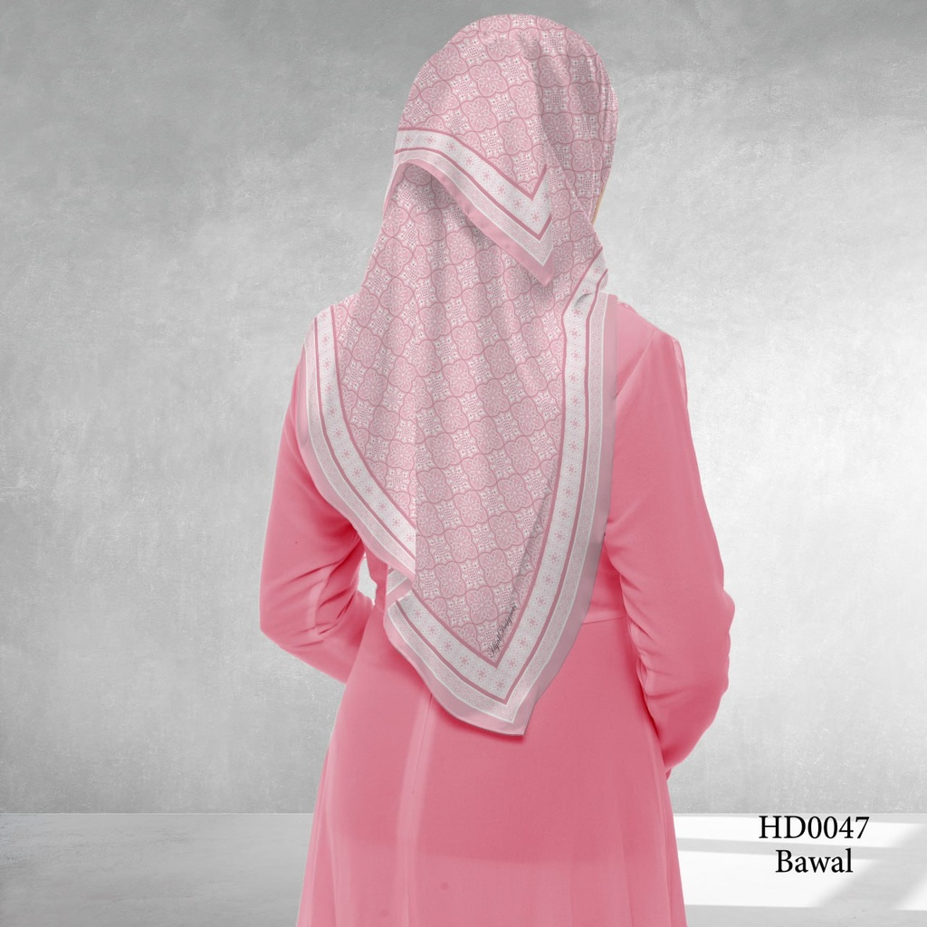 Tudung Bawal (Square Hijab) in HD0047