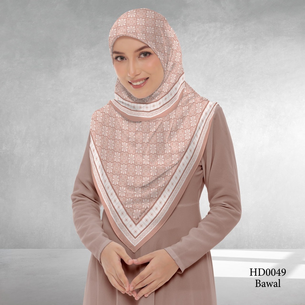 Tudung Bawal (Square Hijab) in HD0049