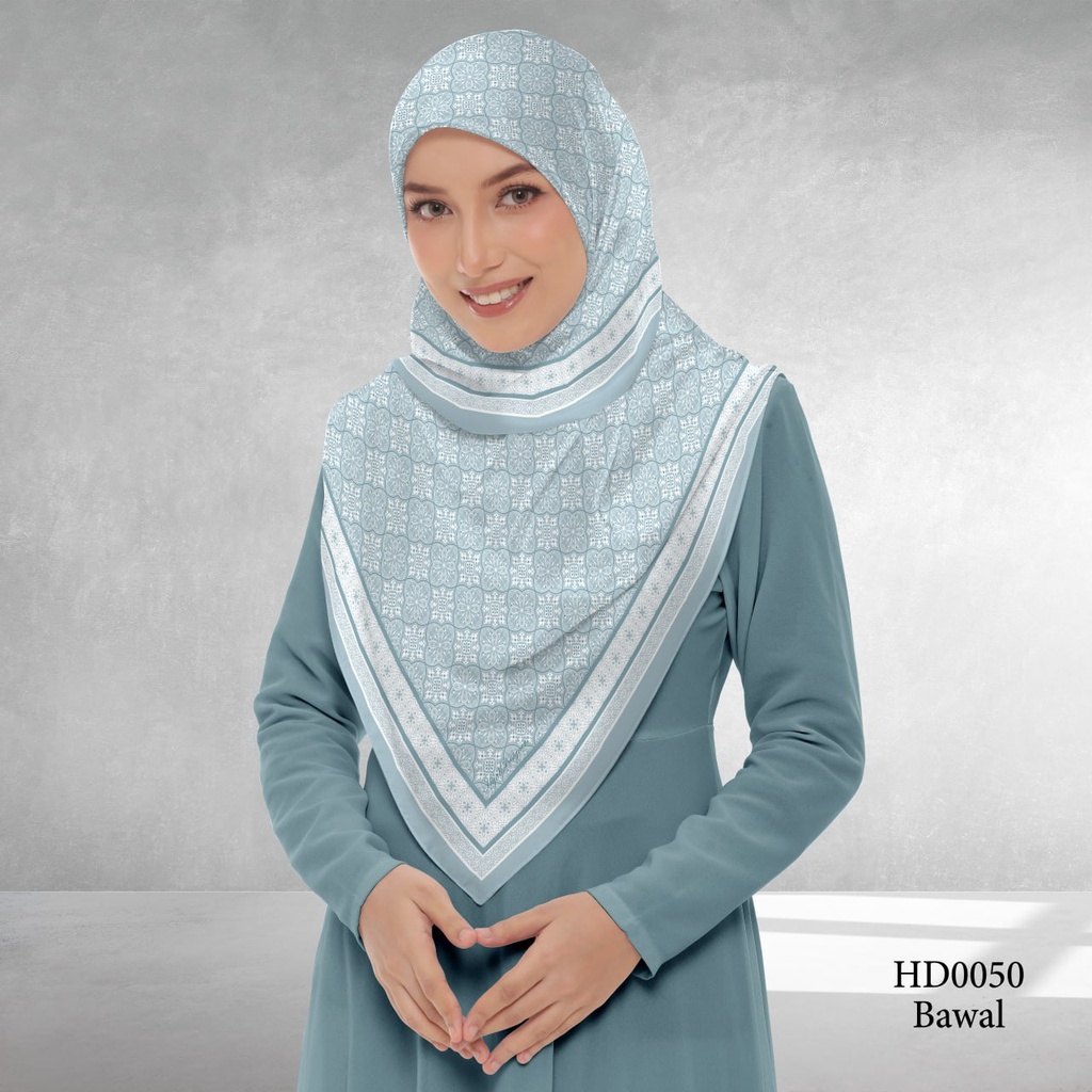 Tudung Bawal (Square Hijab) in HD0050