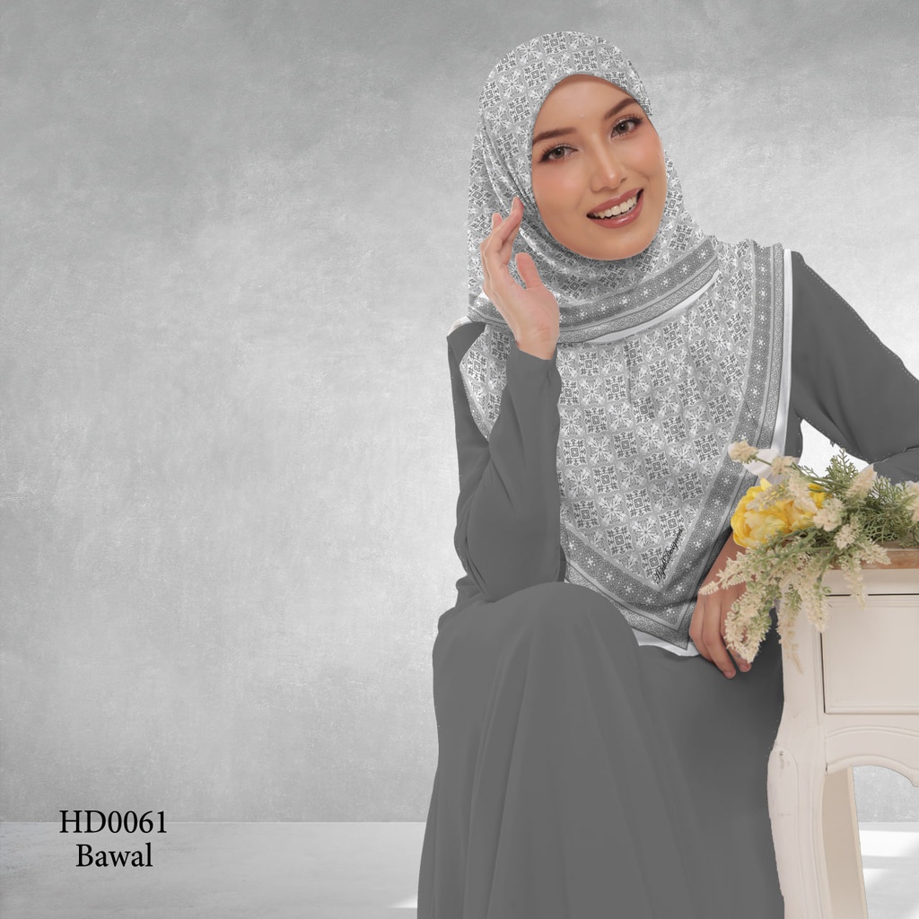 Tudung Bawal (Square Hijab) in HD0061