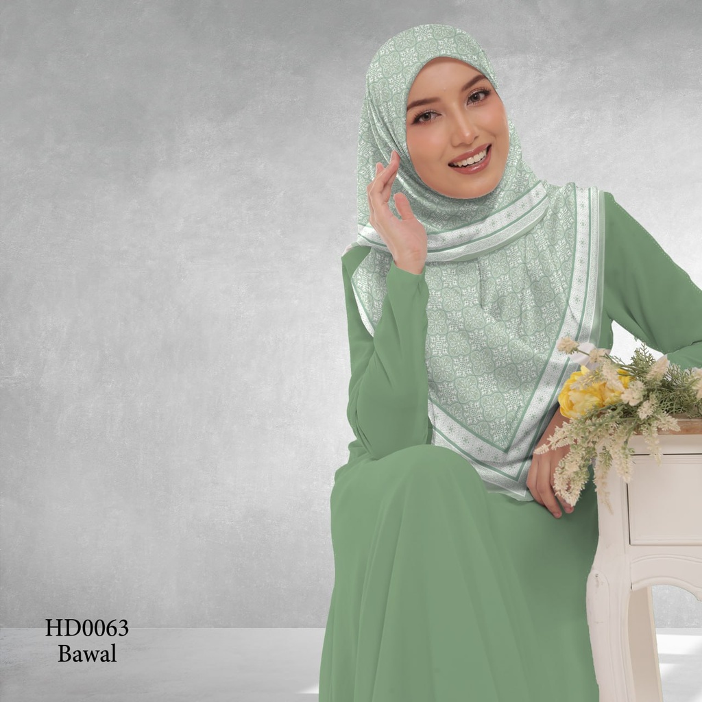 Tudung Bawal (Square Hijab) in HD0063