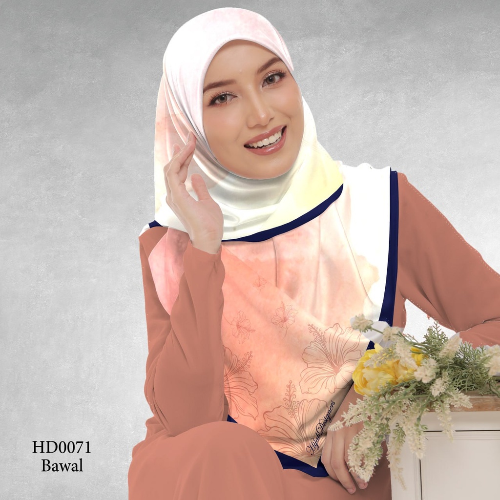 Tudung Bawal (Square Hijab) in HD0071