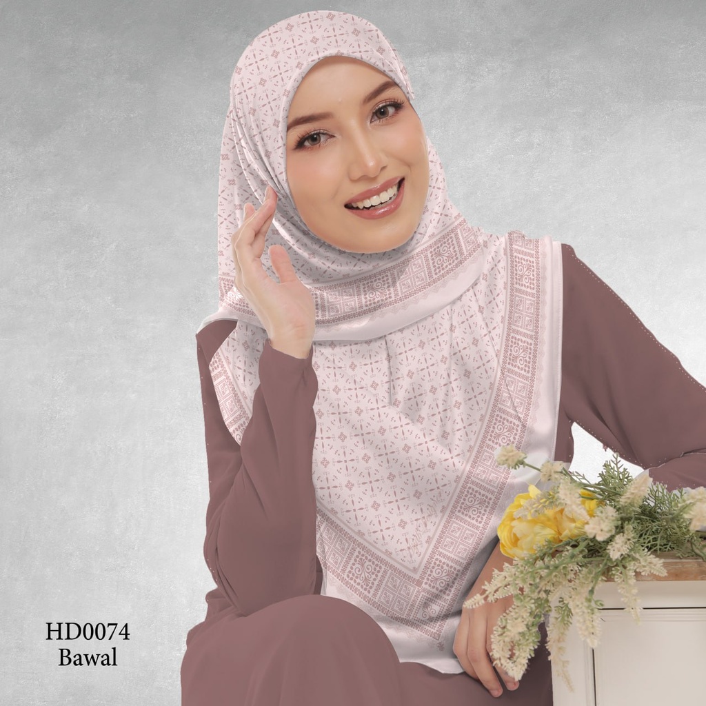 Tudung Bawal (Square Hijab) in HD0074