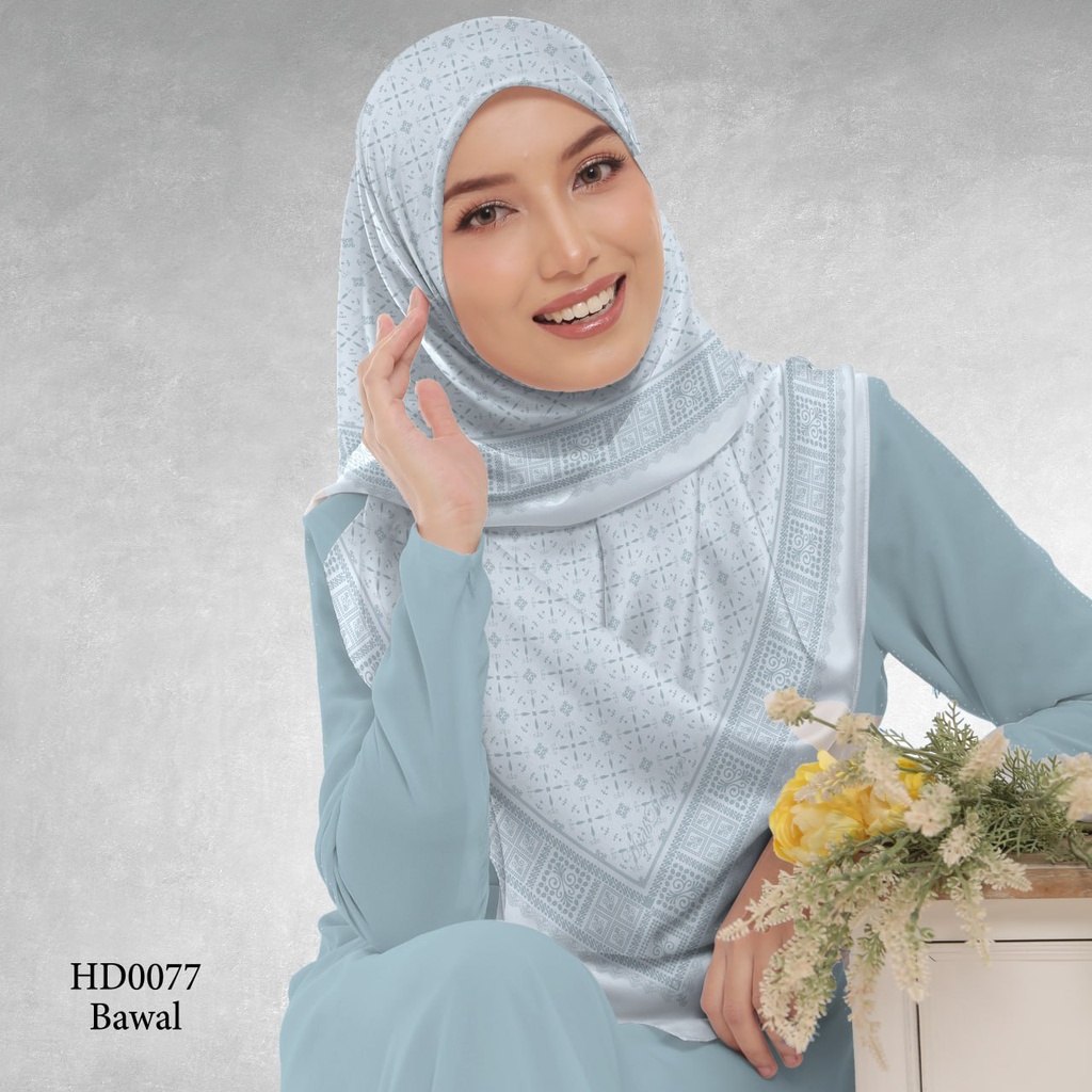 Tudung Bawal (Square Hijab) in HD0077